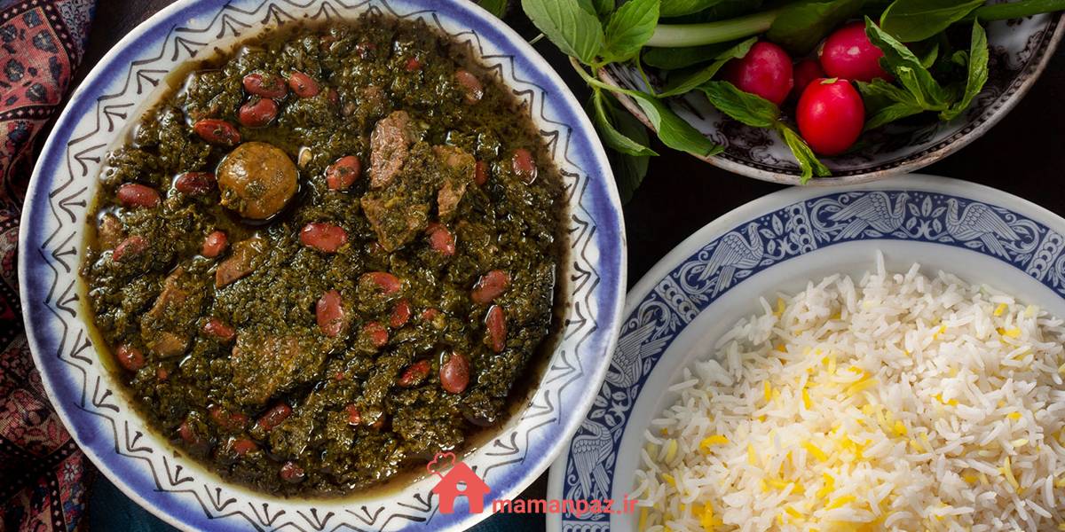 خورش قرمه سبزی؛ یکی از محبوبترین غذاهای ایرانی برای ناهار 