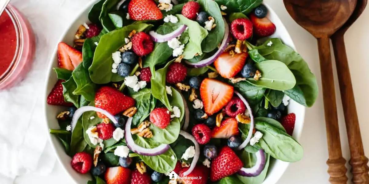 سالاد خام گیاه خواری اسفناج