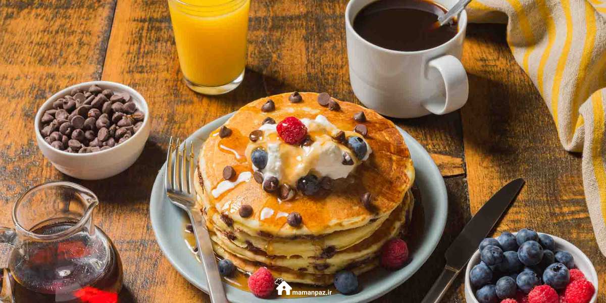 پنکیک با تکه‌های شکلات