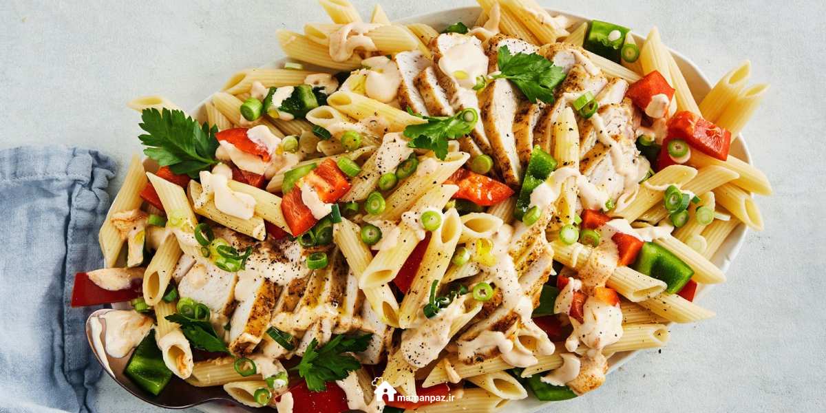 سالاد ماکارونی با مرغ
