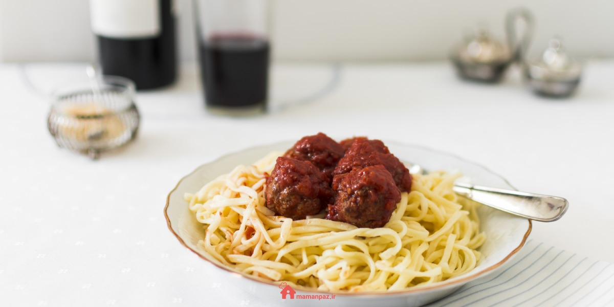 اسپاگتی با گوشت قلقلی