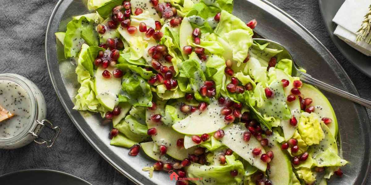 سالاد انار و سیب