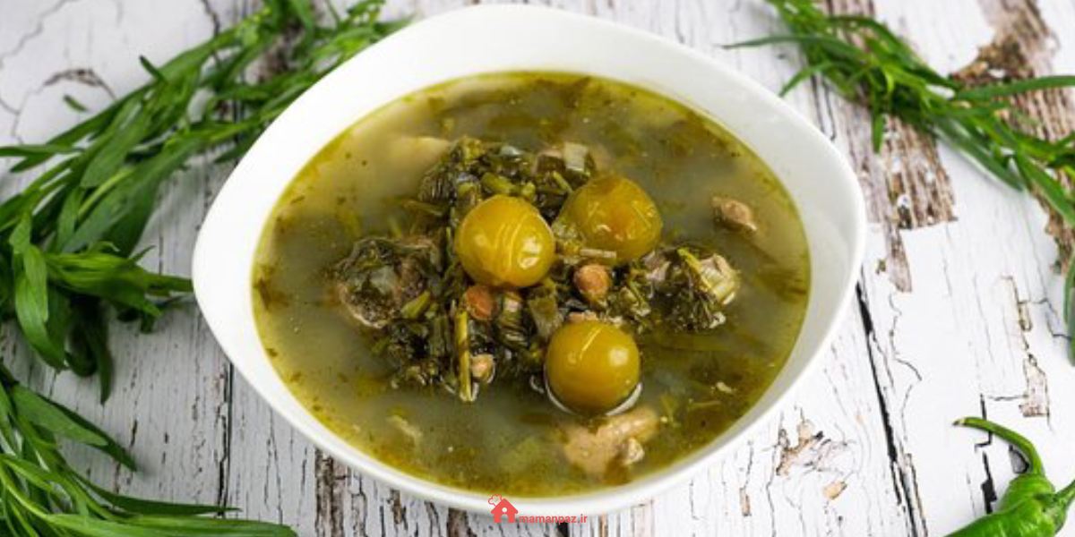 خورشت گوجه سبز با مرغ