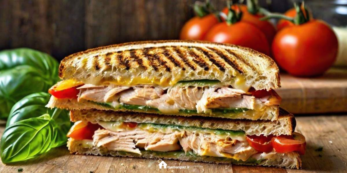 پنینی مرغ و سبزیجات