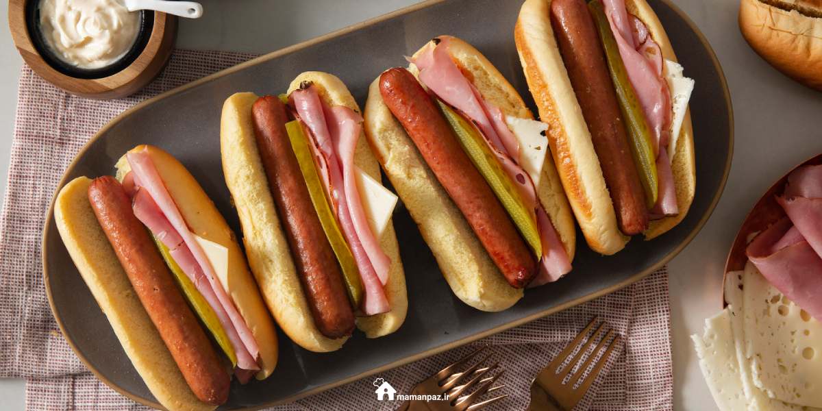 ساندویچ هات داگ با ژامبون