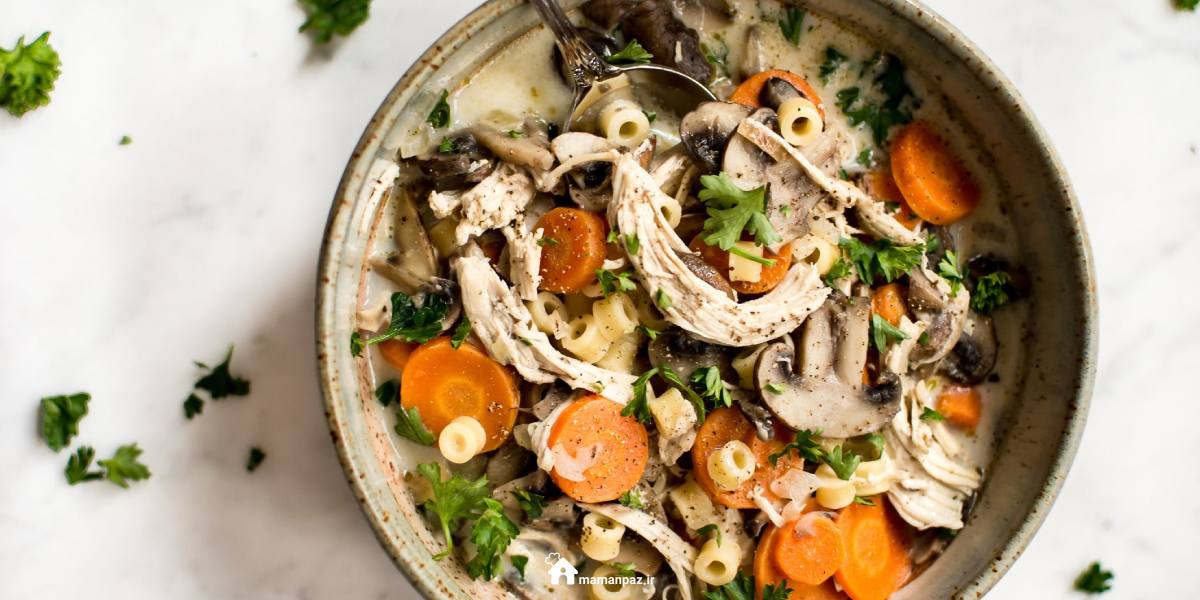 سوپ مرغ و قارچ
