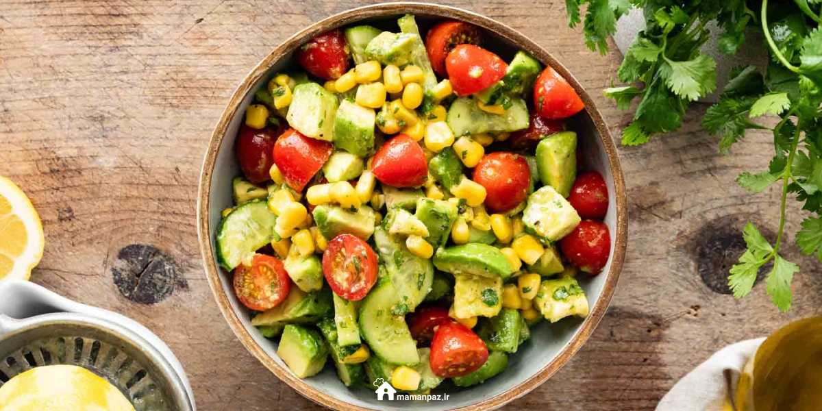 سالاد آووکادو با گوجه فرنگی